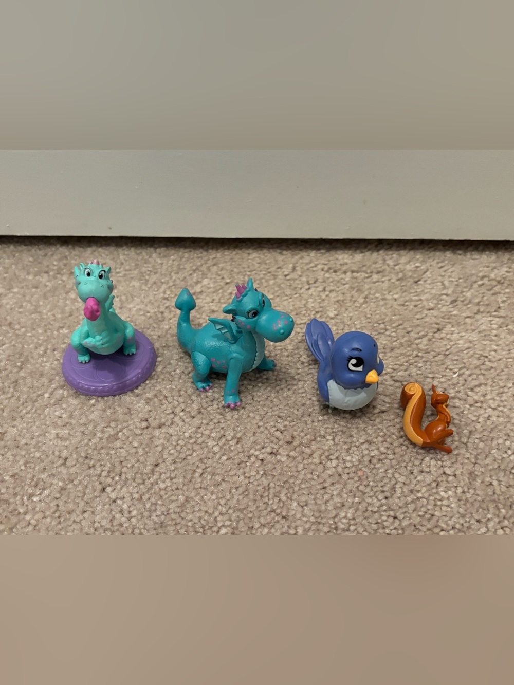 Sophia the First Crackle Dragon Mia The Bluebird Whatnaught Toy Figure Kids